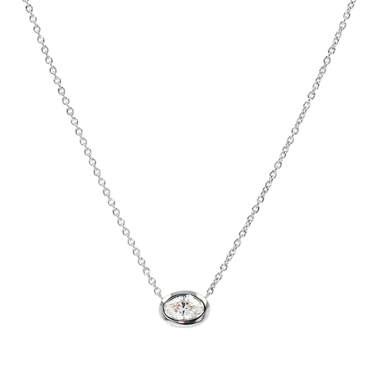 18k Small Oval Diamond Pendant Necklace