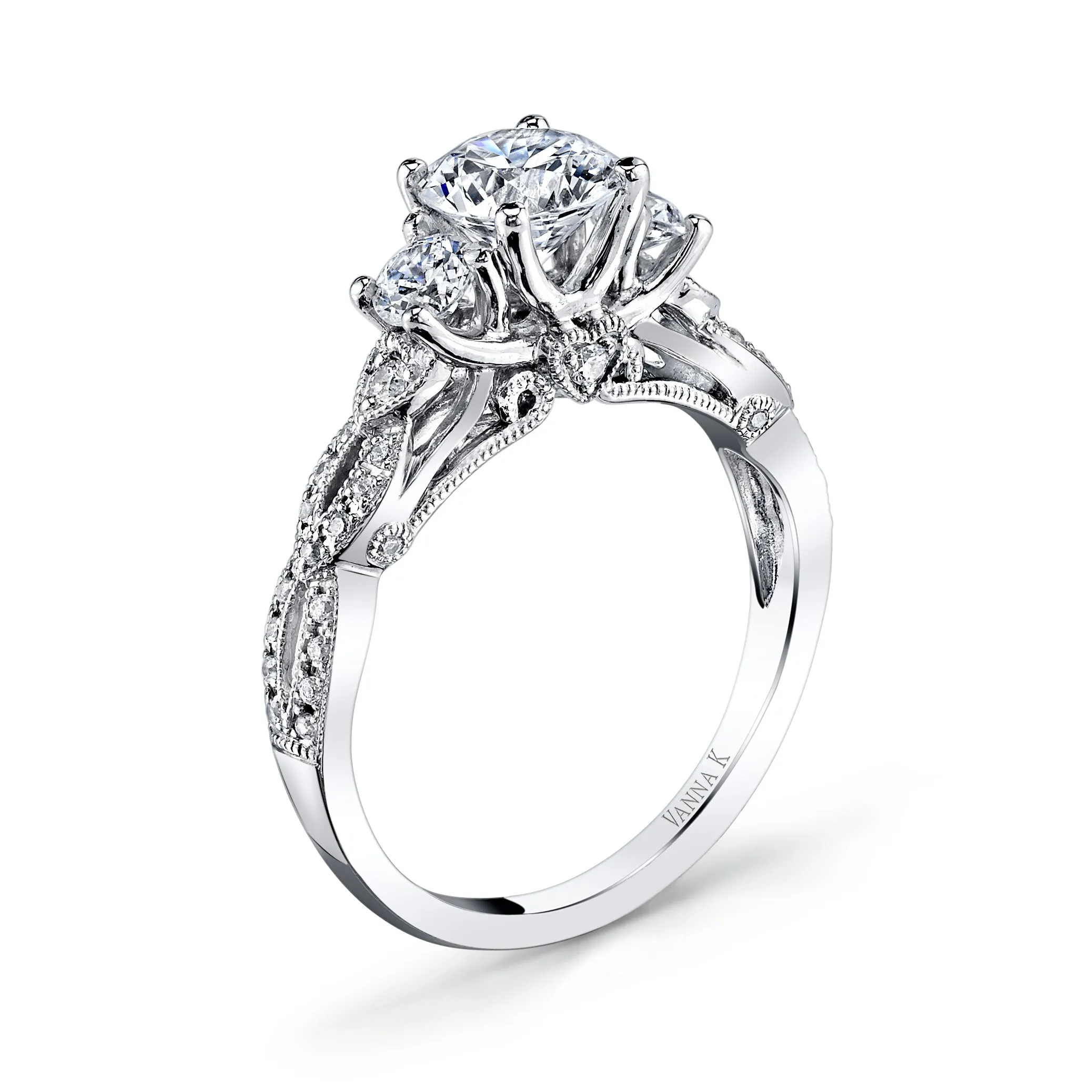 18K White Gold Diamond Engagement Ring