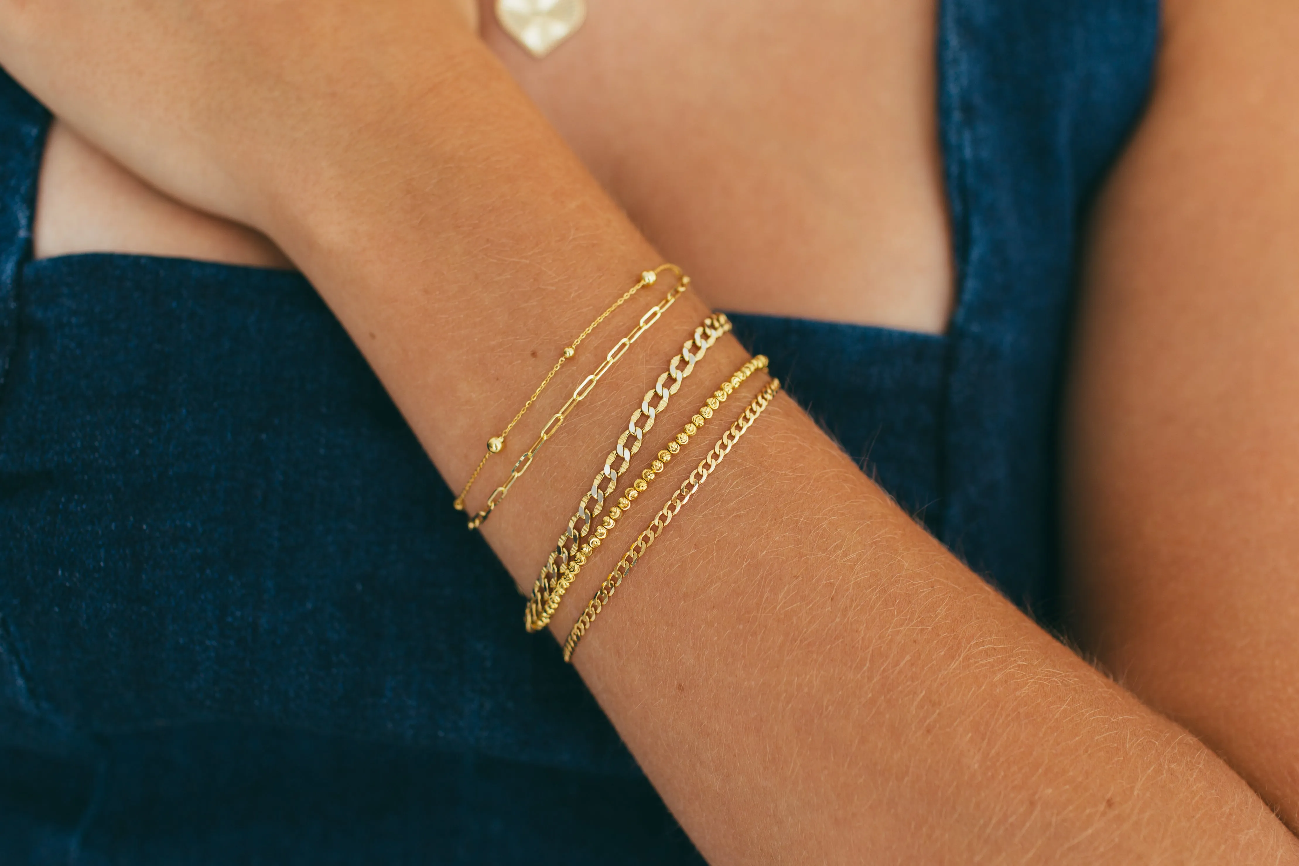 Alternating Gold Bead Bracelet