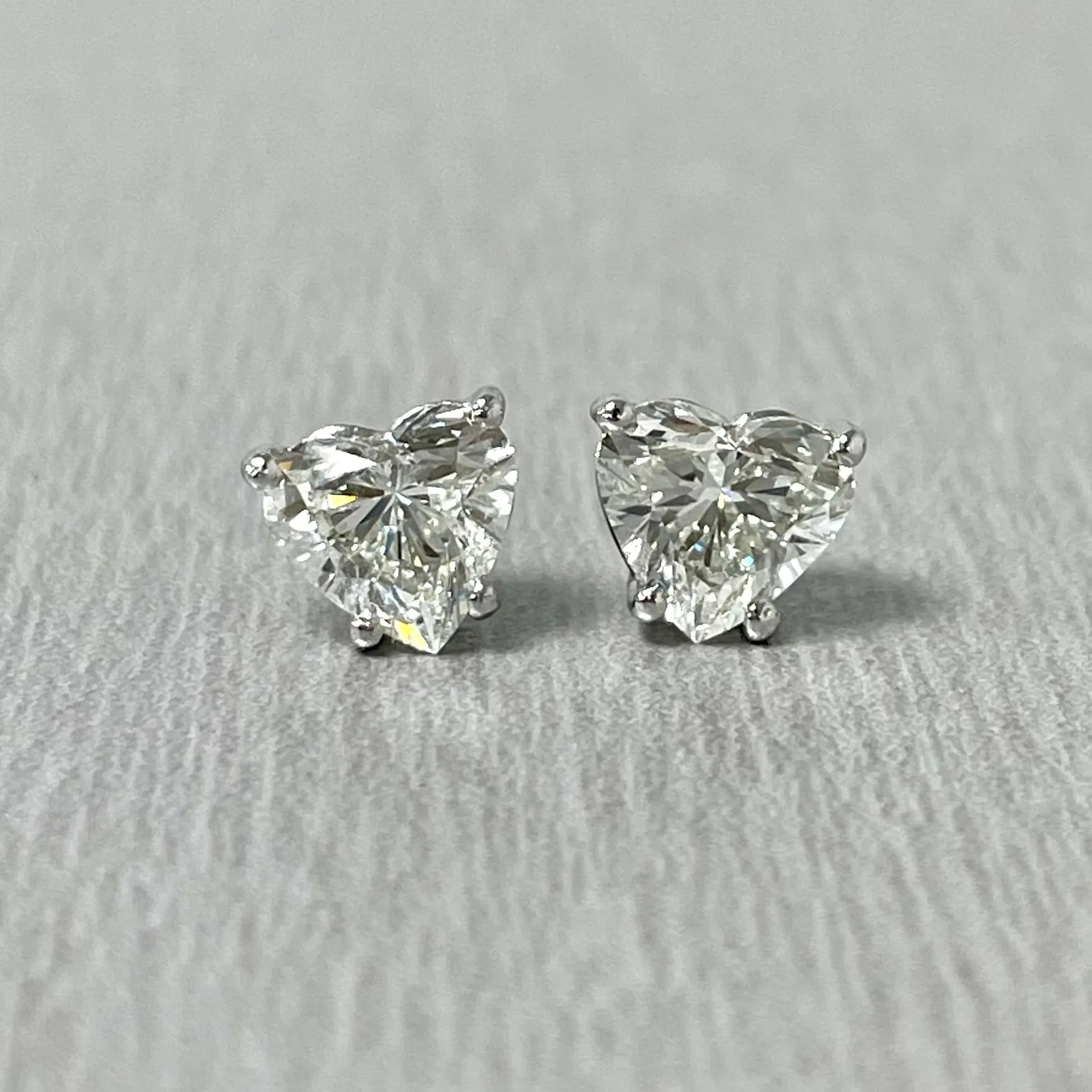 Beauvince GIA IVS2 Certified 1.81 Ct Heart Shape Diamond Studs