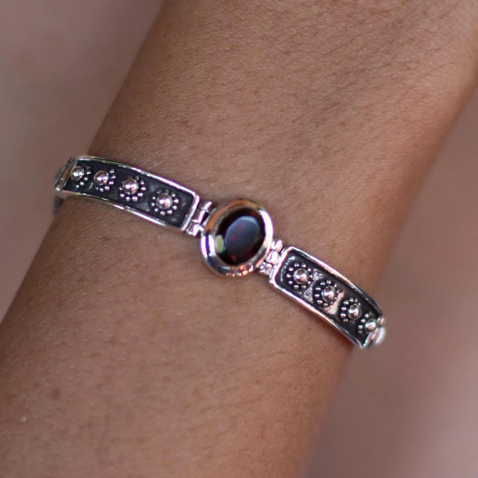 Cosmic Story Sterling Silver Garnet Bracelet