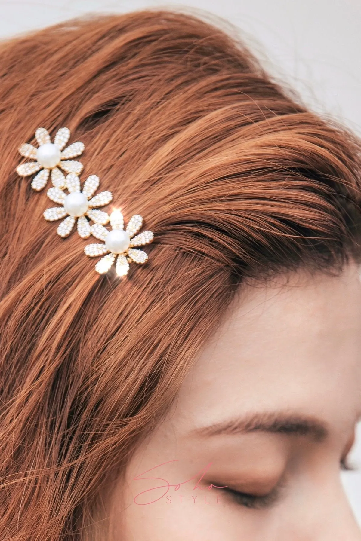 Dandelion Pearl Flower Barrette