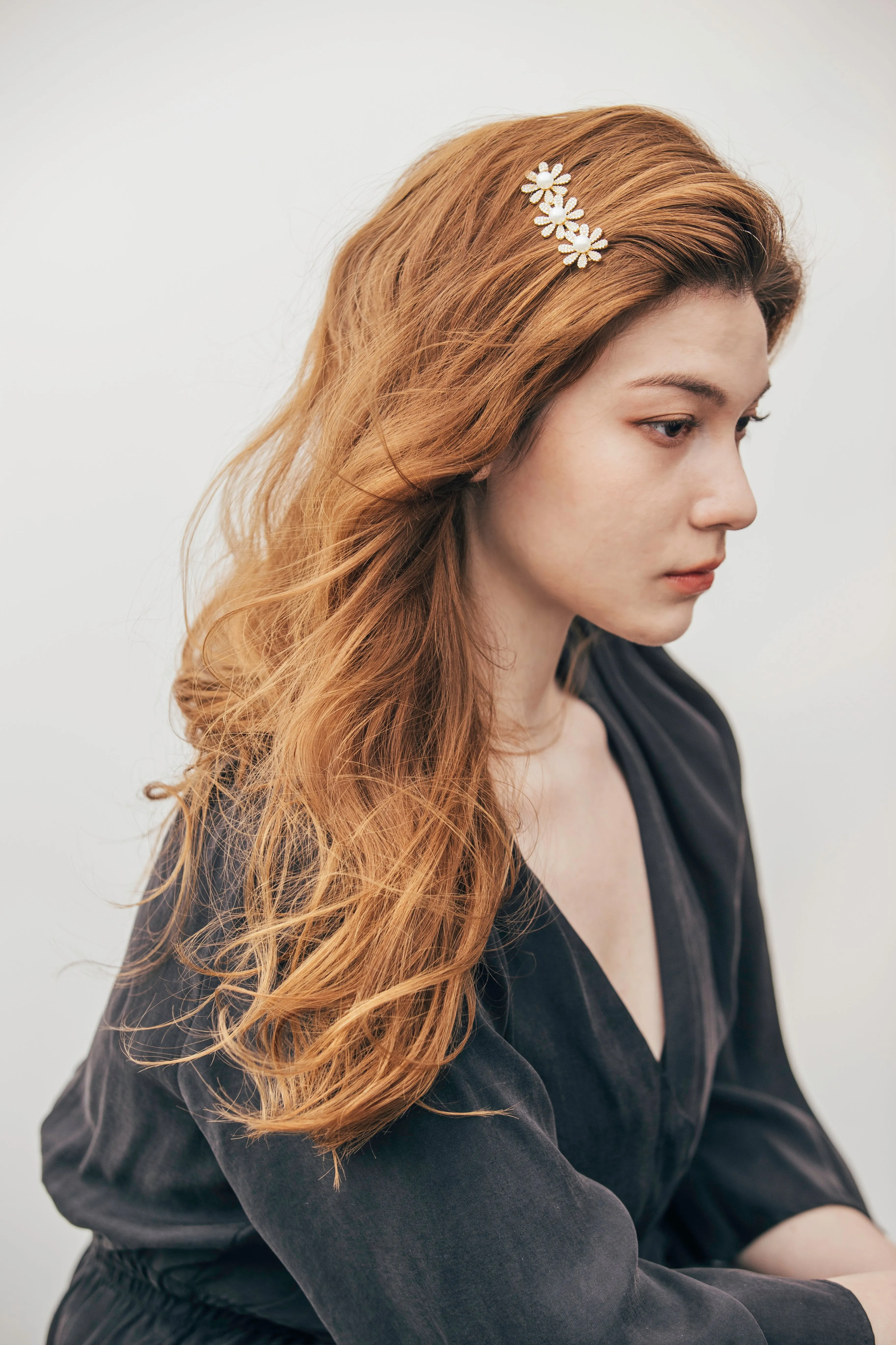 Dandelion Pearl Flower Barrette