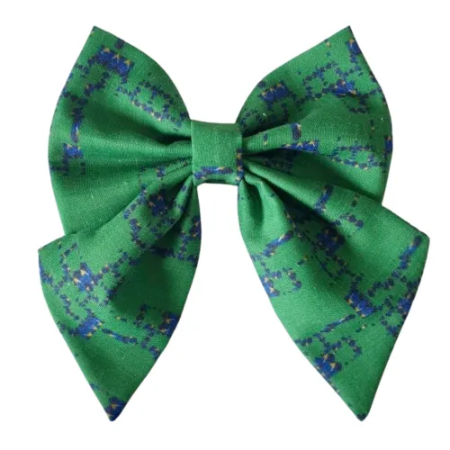 ‘Direction’  Sailor Bow