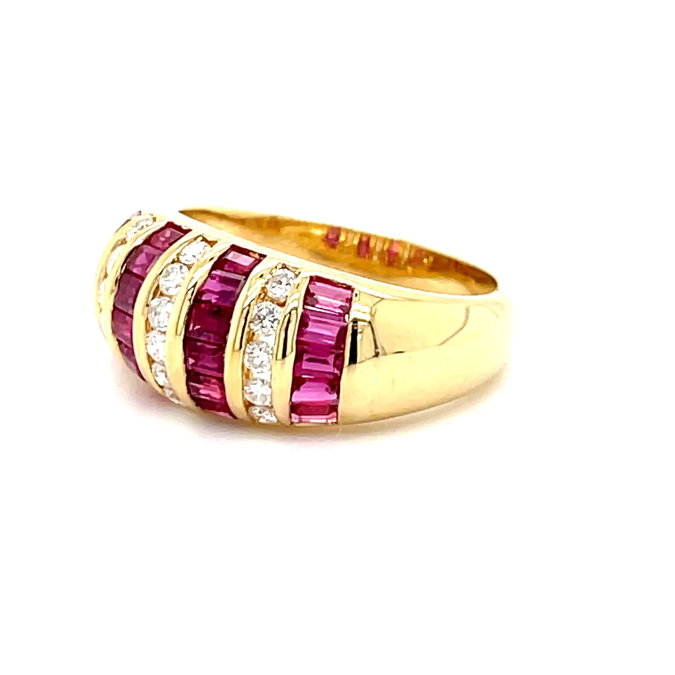 ESTATE 18K YELLOW GOLD DOMED FASHION RING WITH RUBIES AND DIAMONDS