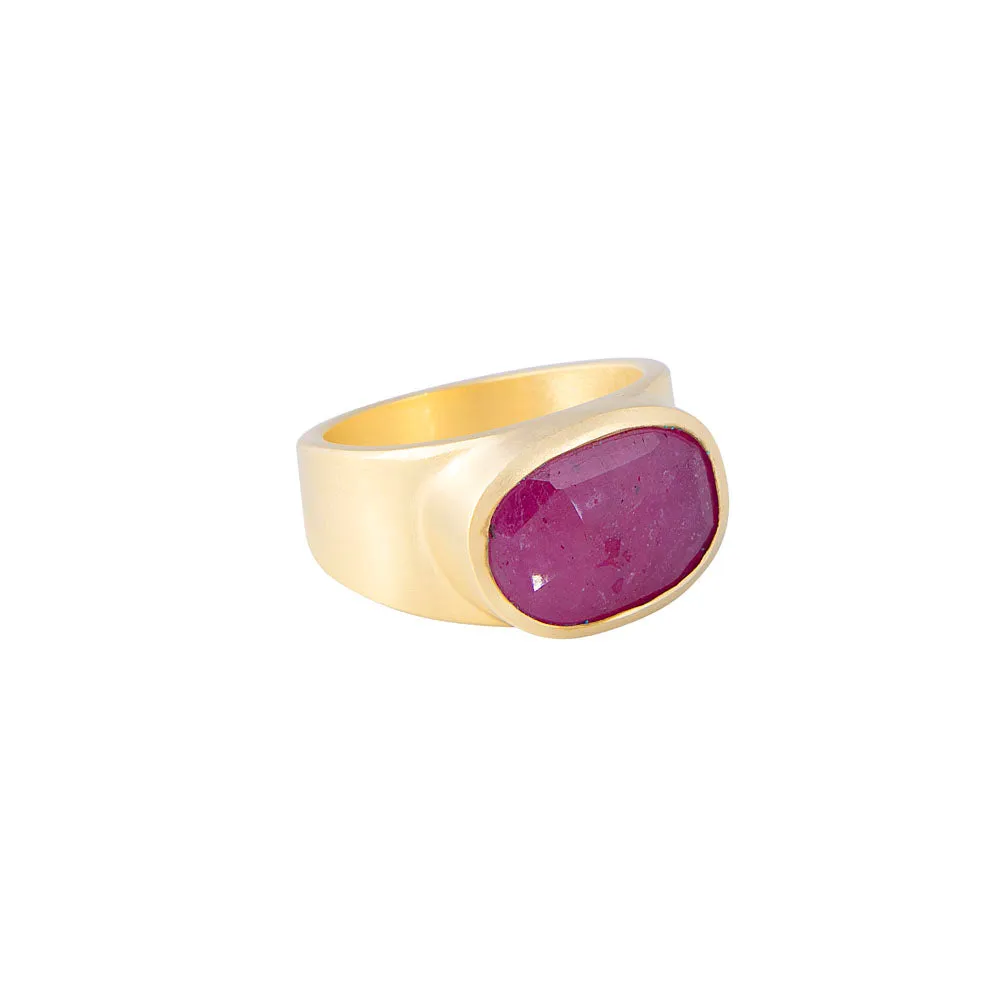 FREE-FORM RUBY COCKTAIL RING