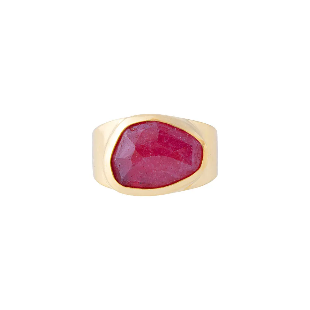 FREE-FORM RUBY COCKTAIL RING