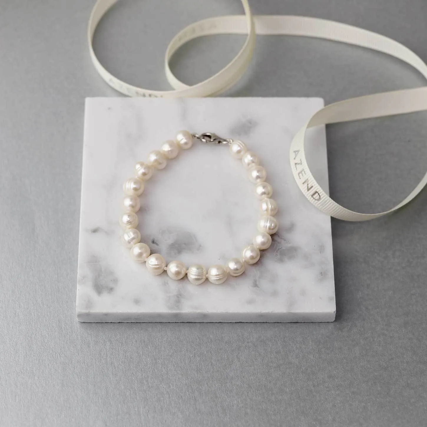 Freshwater Pearl Bracelet (8mm)