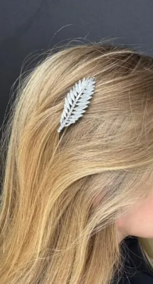 Metal leaf hair barrette