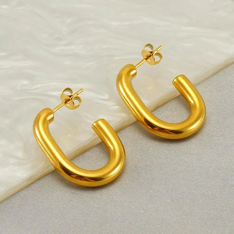 Modern Gold U-Shaped Hoop Earrings – Bold and Stylish for Everyday Wear