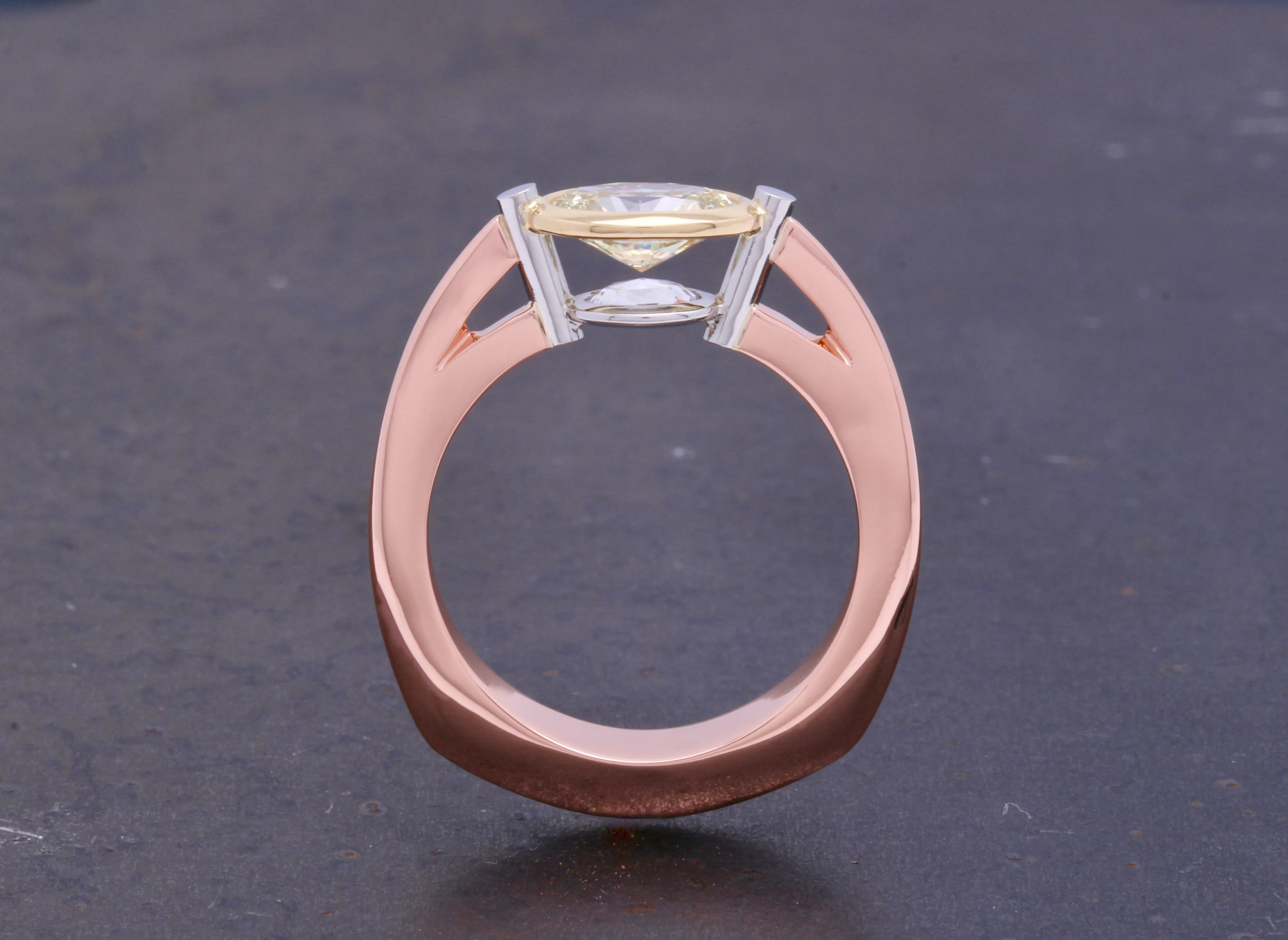 Oraria Ring