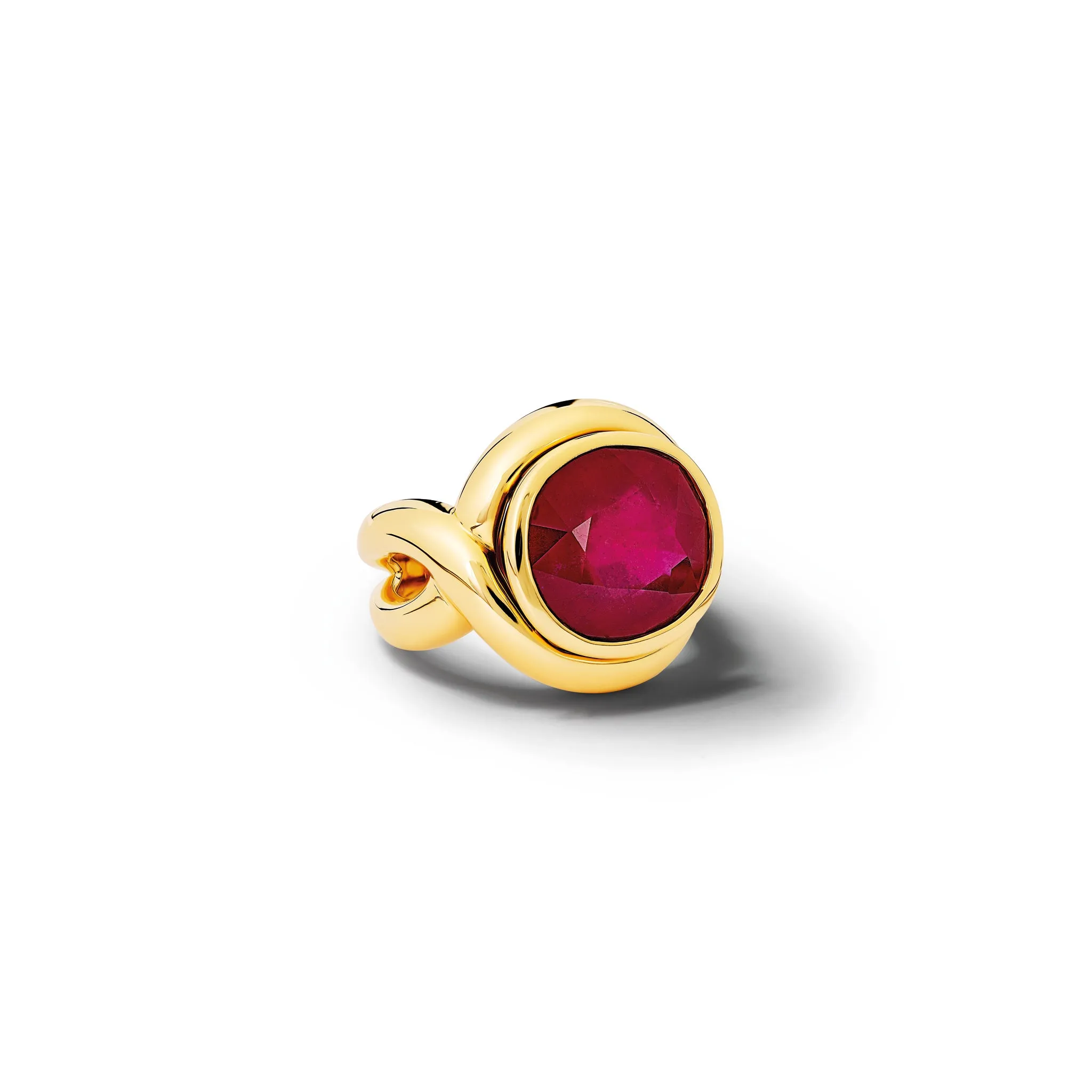 Severine Medium Ring Yellow Gold - Ruby