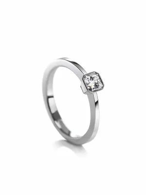 Solitaire ring