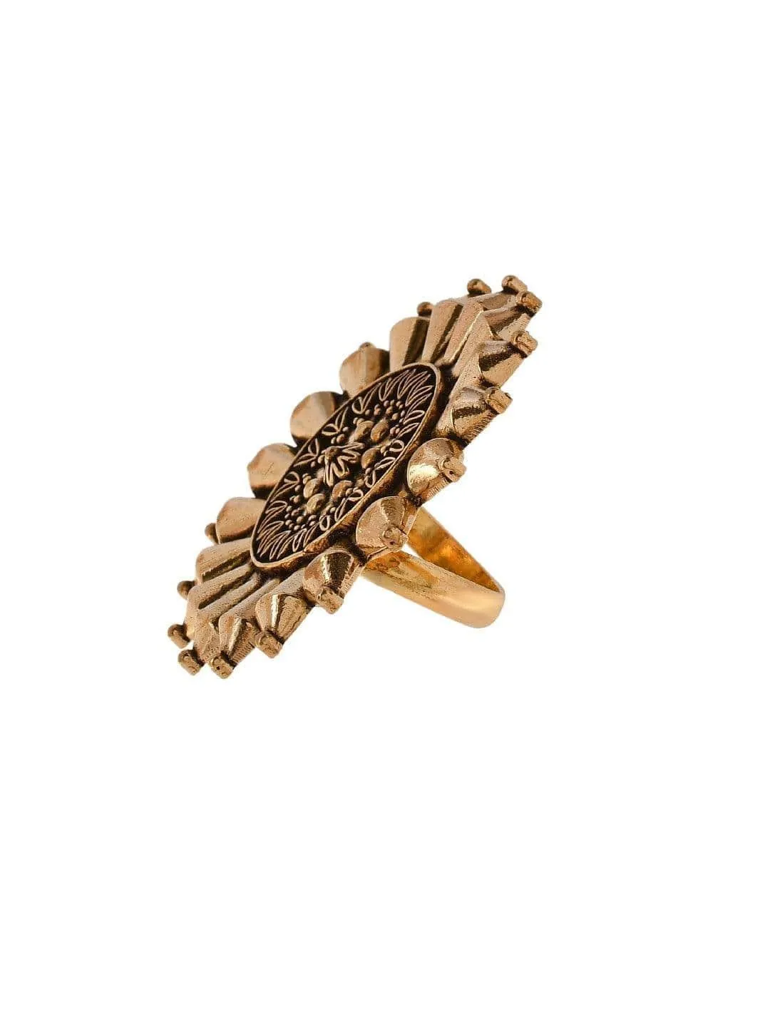 Sunny Leone In Oxidised Golden Chrysathrus Ring