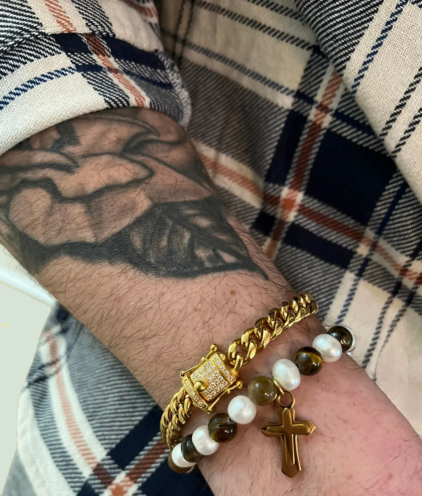 Tiger Eye   Pearl Stretch Bracelet w/ Gold Cross