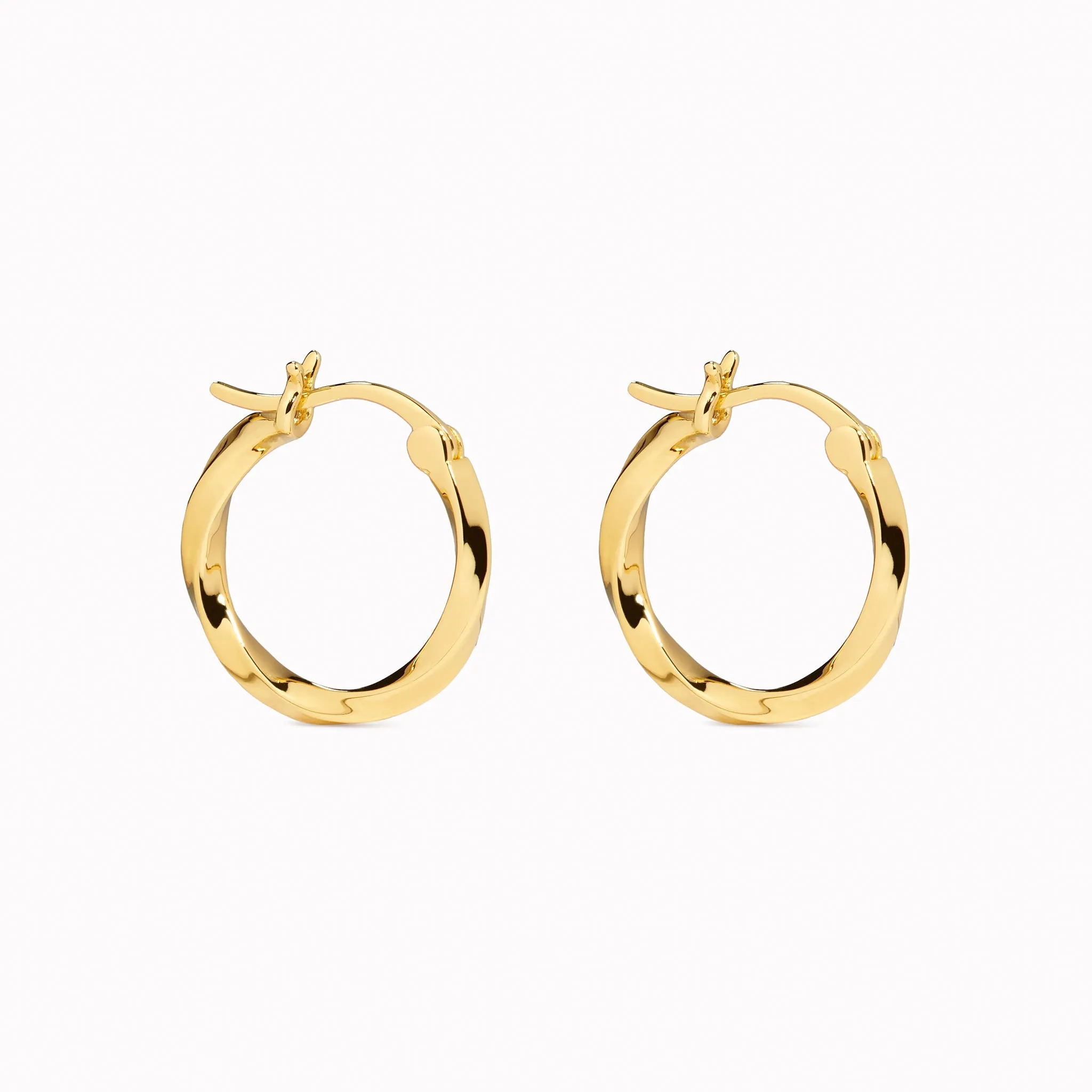 Twisted Hoops - Juni