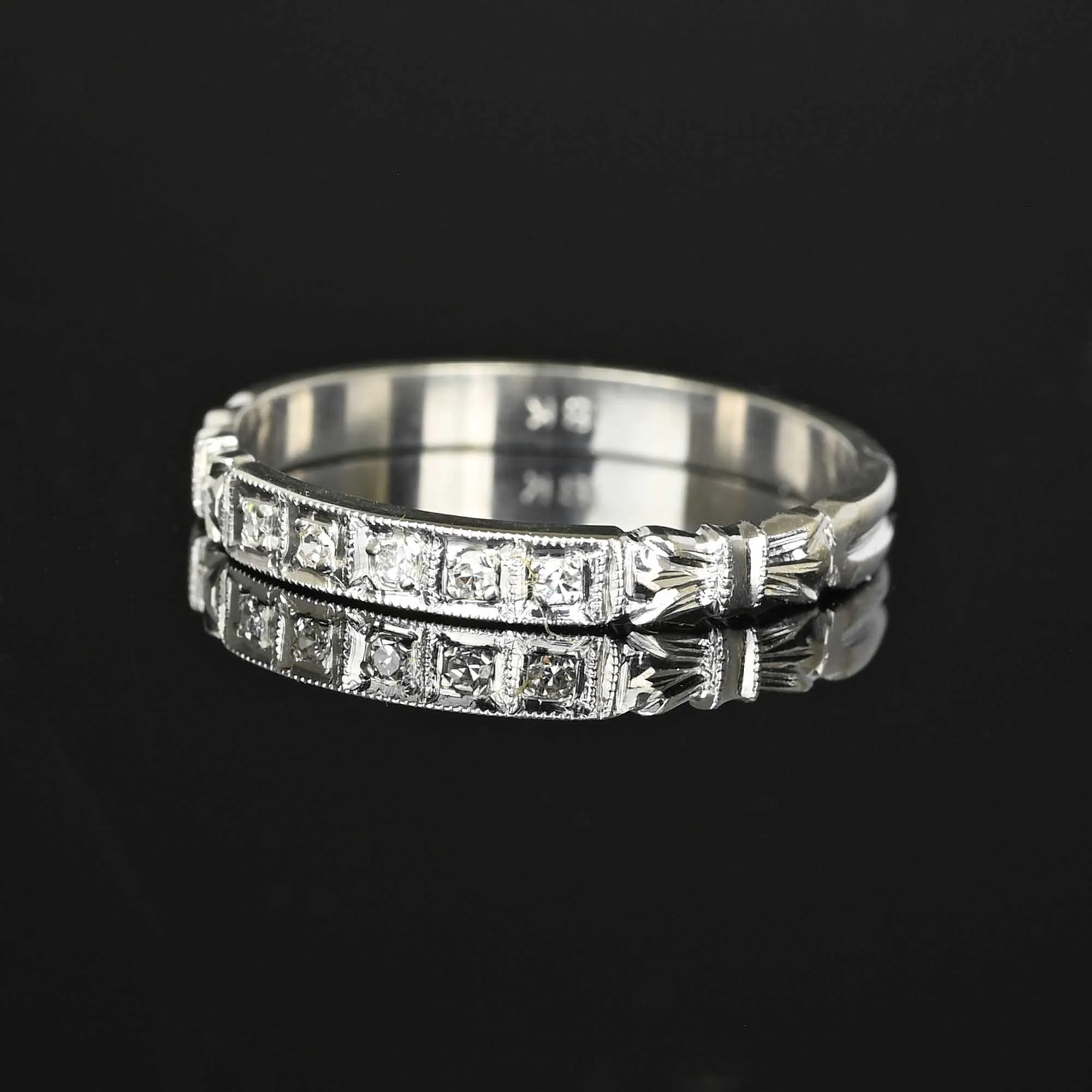 Vintage 18K White Gold Diamond Wedding Ring Band