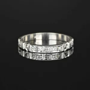 Vintage 18K White Gold Diamond Wedding Ring Band