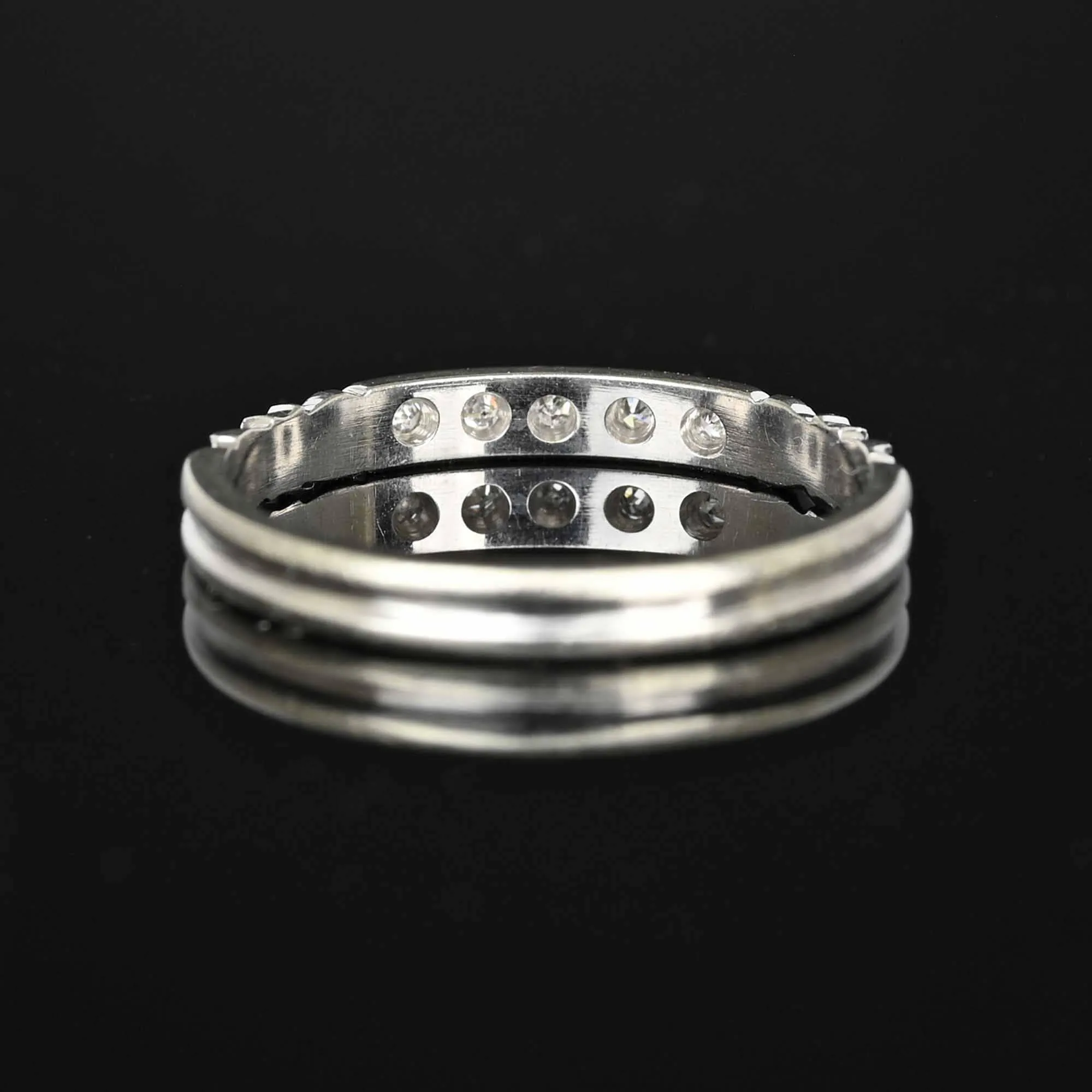 Vintage 18K White Gold Diamond Wedding Ring Band