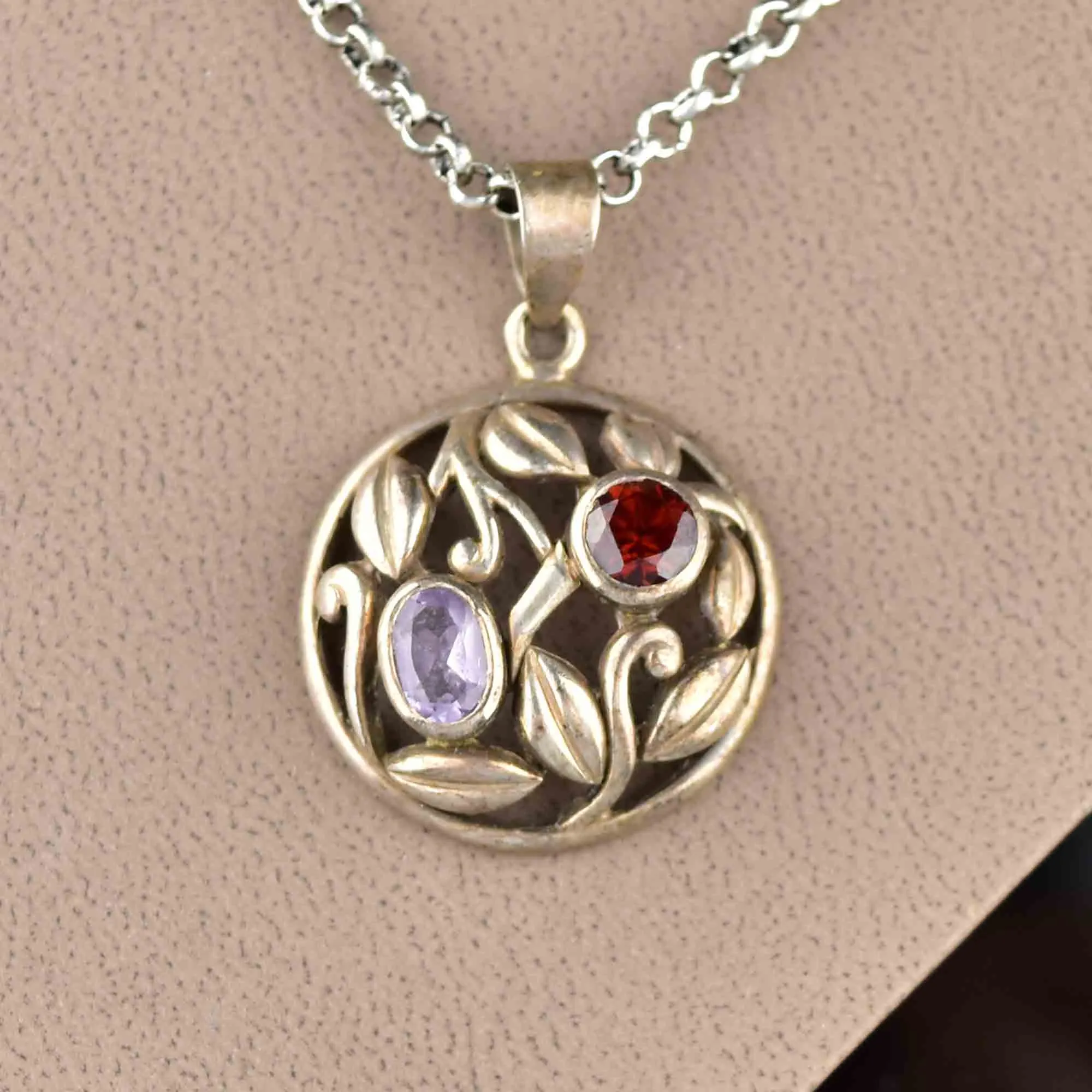 Vintage Silver Floral Amethyst Garnet Pendant Necklace