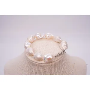 White Flameball Pearl Bracelet