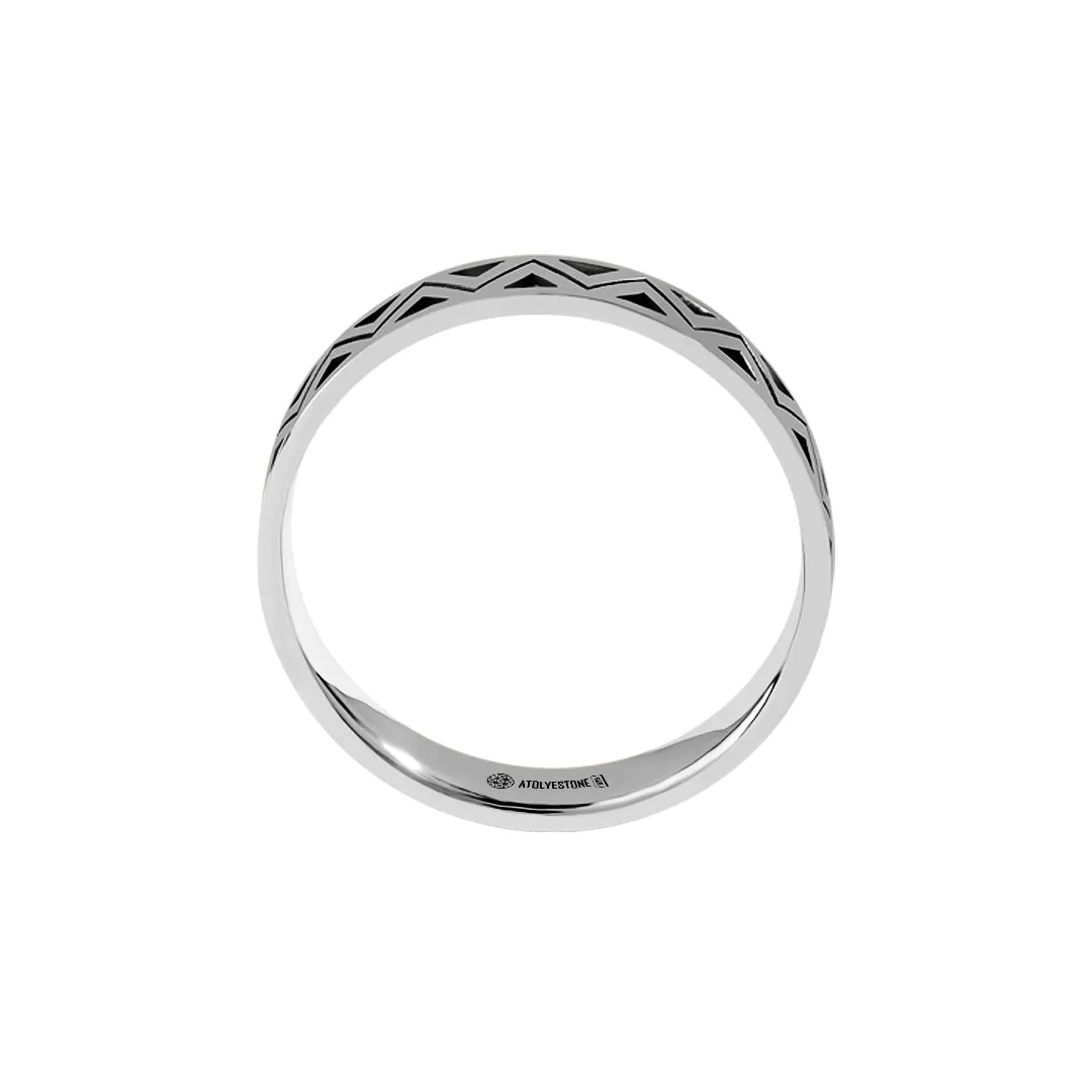 Zigzag Band Ring in Silver